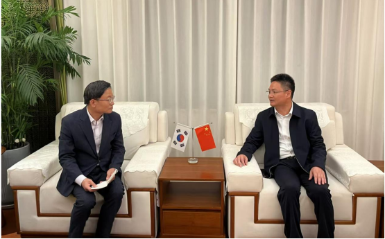 韓國慶南大學校長李尚勳一行來校訪問交流
